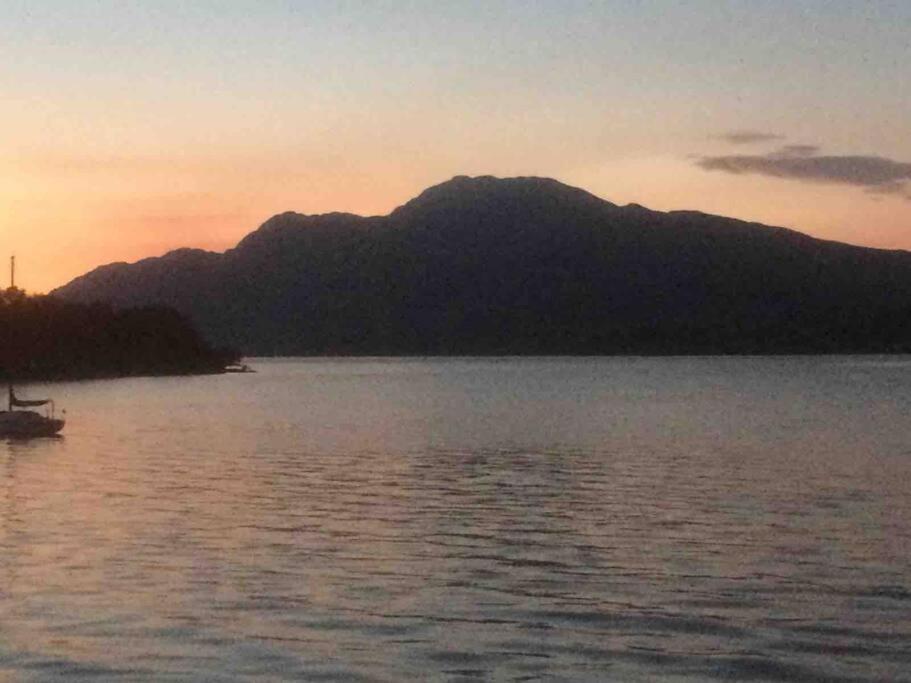 Вілла Charming Stone Bothy At Loch Lomond Лусс Екстер'єр фото